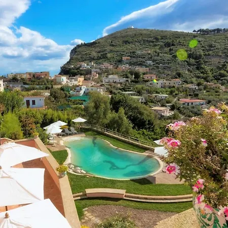 Villa Termini-sant'agata Sleeps 12 Pool Air Con Termini