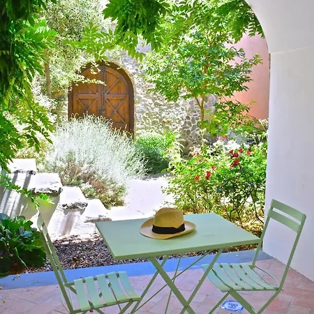Villa Termini-sant'agata Sleeps 12 Pool Air Con *
